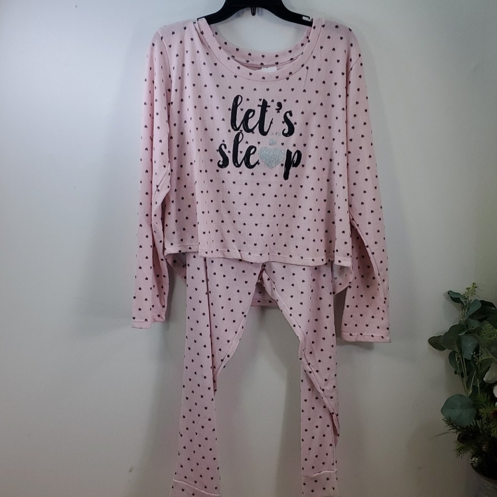 LIGHTS OFF 2 PIECE PAJAMA SET